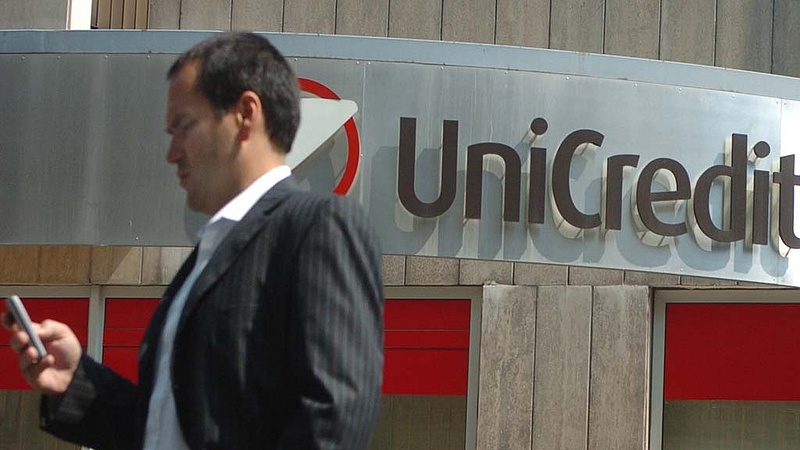 Ötszáz fiókot zár be az UniCredit