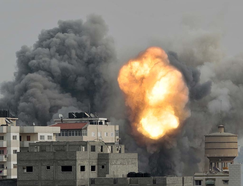 Izrael hadműveletet indított a Gázai övezet ellen a rakétatámadások leállítására