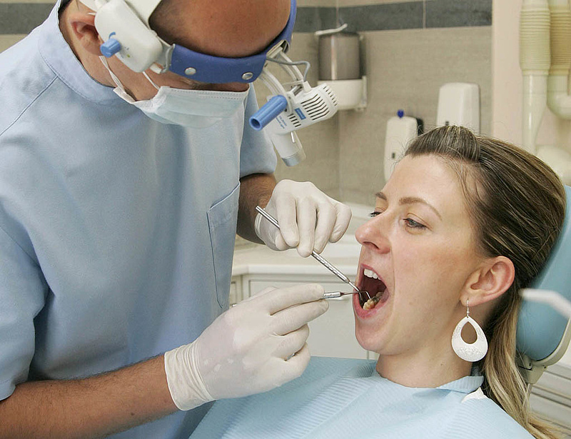Veszélyes fogászati implantátumra figyelmeztetnek a szakértők