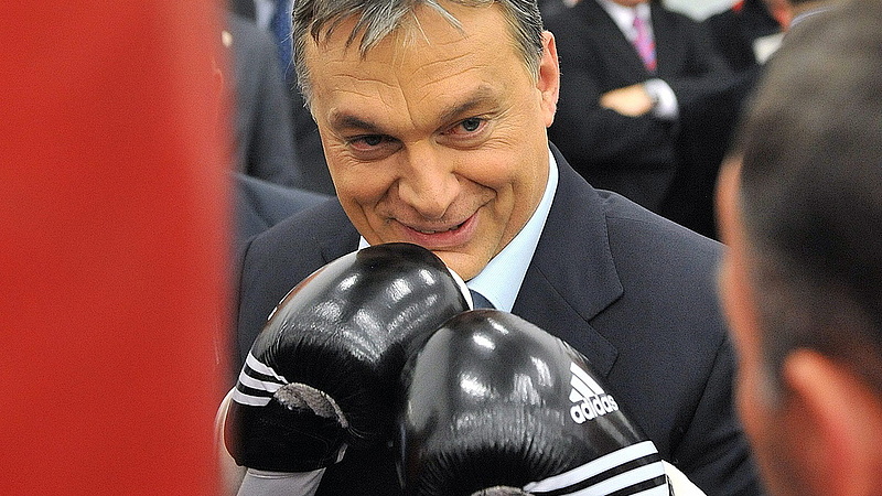 Orbán a sorkatonaság bevezetéséről és a gyávaságról beszélt