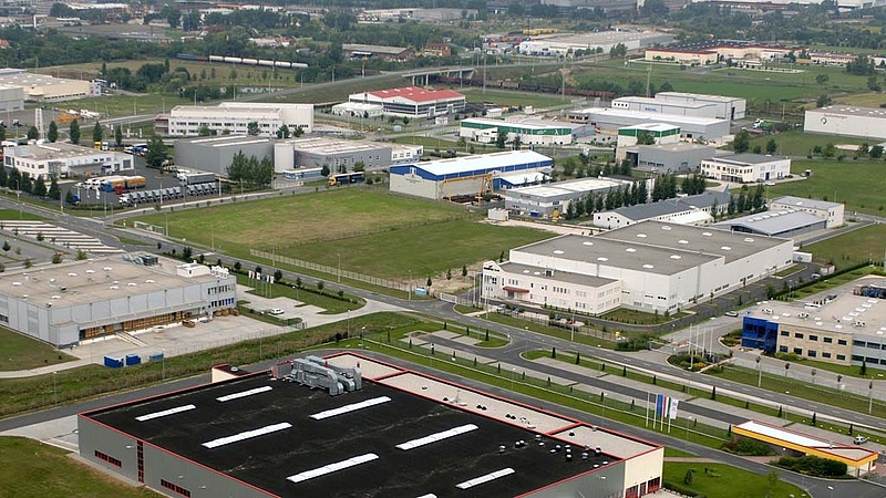Debrecenben épít gyárat  a német gigacég
