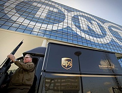Brüsszel megvétózta a TNT és a UPS fúzióját