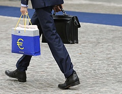 Az EU-pénzekről egyeztet az államtitkár Brüsszelben