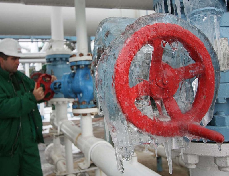 Mégsem lesz olcsóbb a gáz? Magabiztos a Gazprom