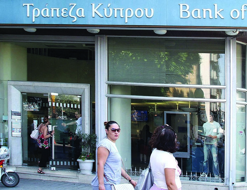Megrohamozták a bankokat Cipruson