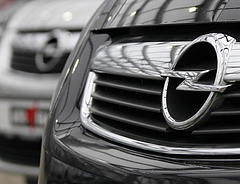 A franciák viszik az Opelt - az utolsó pillanatban döntöttek 