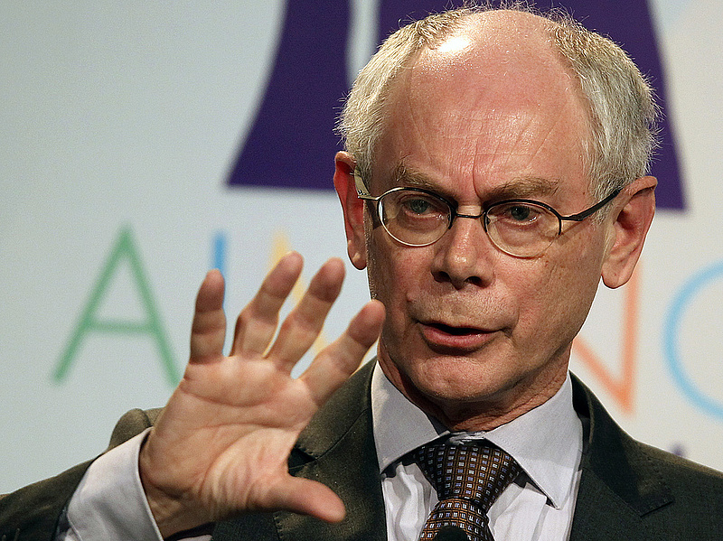 Rompuy: visszatért a bizalom és a növekedés 