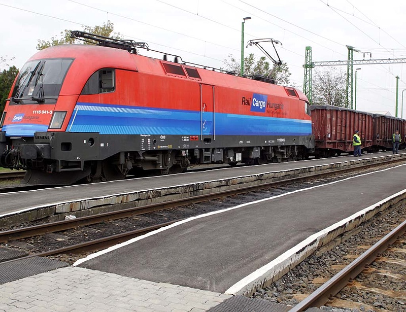 Megújították a Rail Cargo Hungaria vasútbiztonsági tanúsítványát