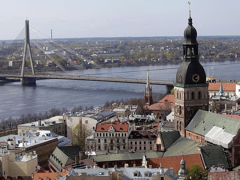 Lettország bejelentkezett az eurózónába