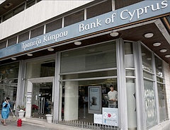 ECB it-tag: Cipruson múlik, honnan teremti elő a saját forrást