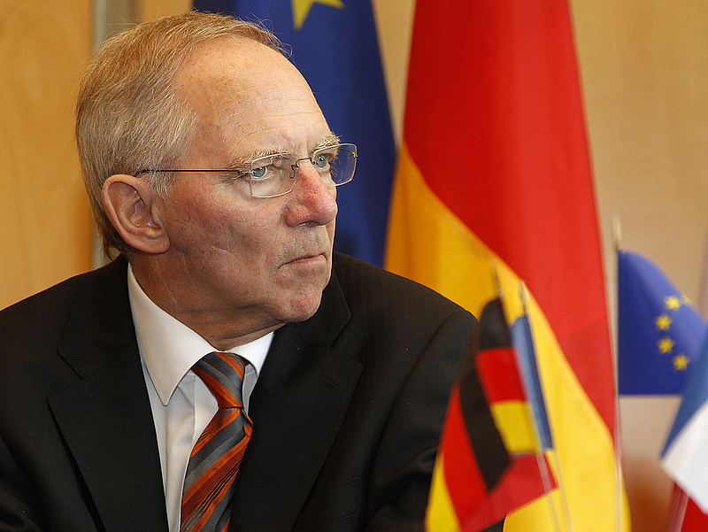 Schäuble: Csak a véletlen mentette meg Görögországot