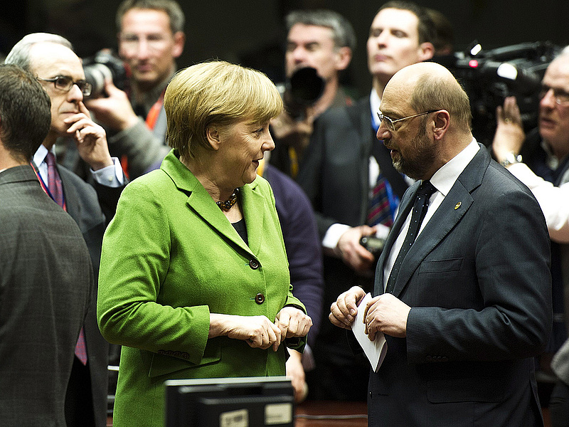 Merkel: legyen Schulz az EP elnöke