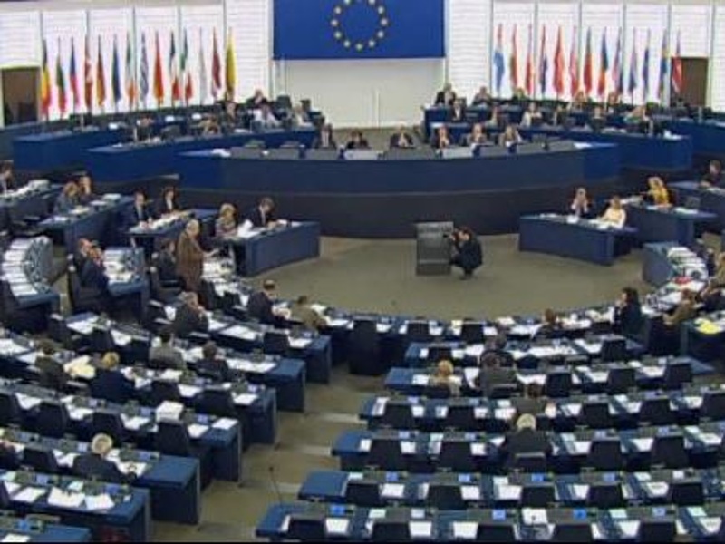 Az EP megszavazta a távközlési, közlekedési és energetikai hálózatok finanszírozását