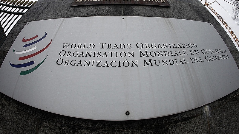 Az EU kereskedelmi biztosa visszavonta jelöltségét a WTO igazgatói tisztségére