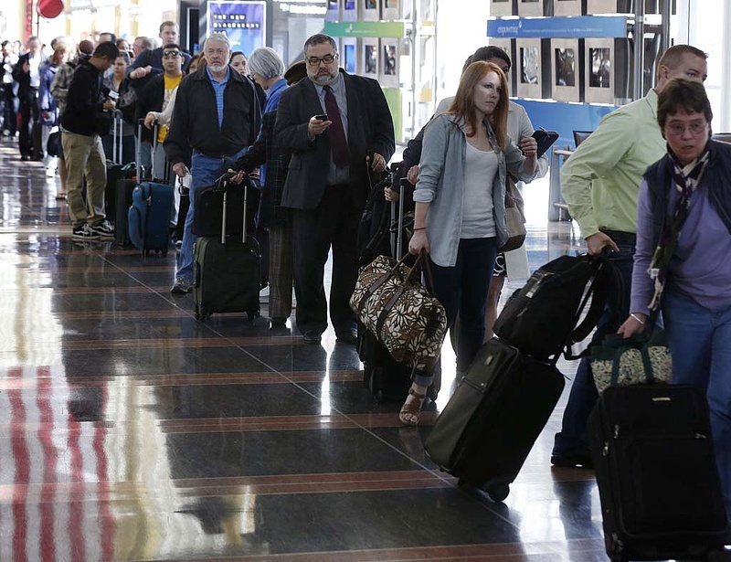 Magyar utasok ragadtak a torontói reptéren