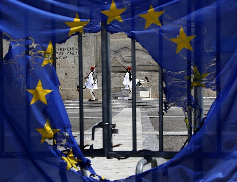 Robbanhat az euró - kész a katasztrófa forgatókönyve