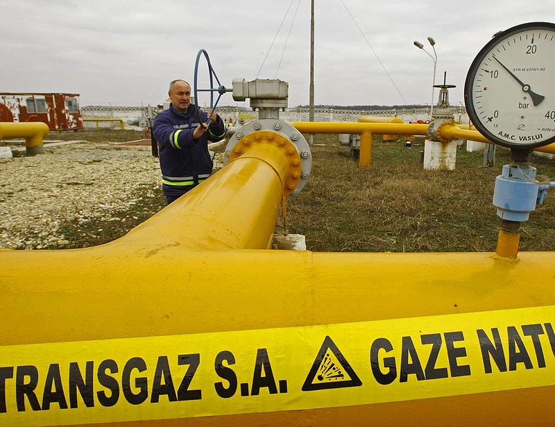 Lealkudna az orosz gázárból Varsó