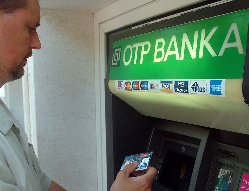 Újabb bankot vehet az OTP