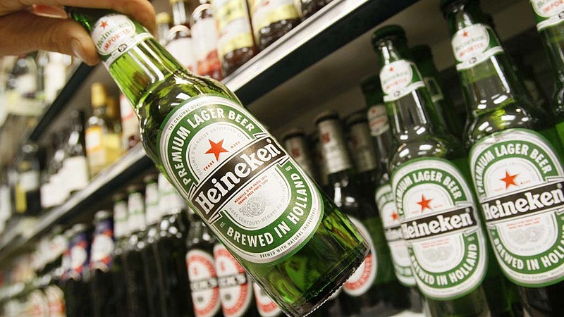 A vörös csillag ellen is harcot indít a kormány - mit szól ehhez a Heineken?