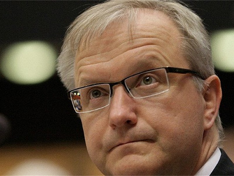 Rehn: már nincs veszélyben az euró