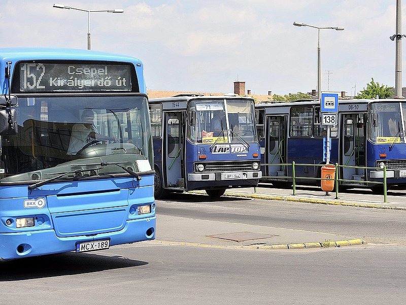 Új buszok jönnek Budapestre