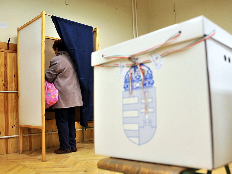 Már hatvan pártot vett nyilvántartásba a Nemzeti Választási Bizottság