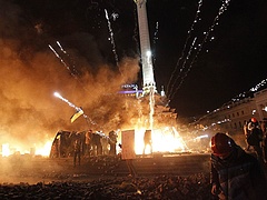 Elszabadult a pokol - Lángokban áll Kijev belvárosa