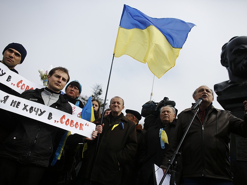 Ukrajna: az IMF elégedett