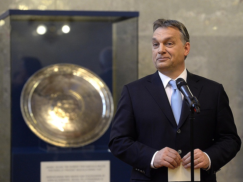 Rendkívüli bejelentést tett Orbán