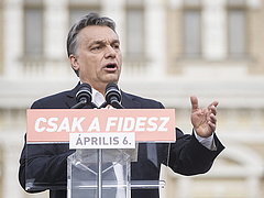 A külföldi lapok szerint Orbán magabiztosan nyer