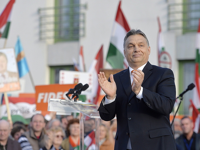 Újabb nagygyűlésen járt Orbán