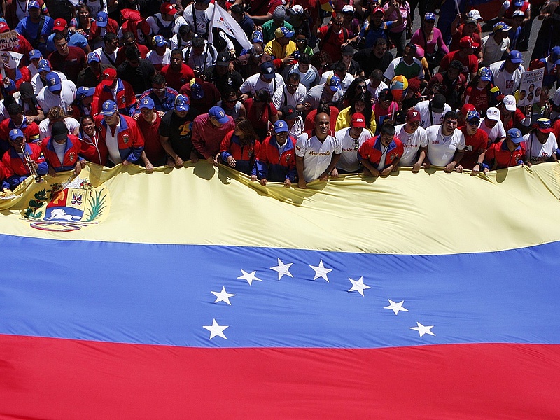 Hatalmas fordulat Venezuelában - Vége a chavezi rendszernek