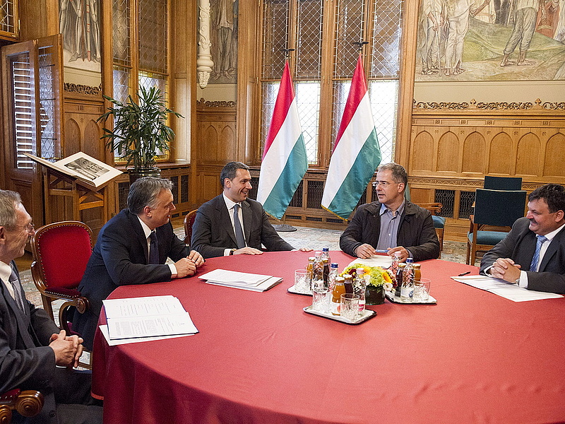 Folytatta tárgyalássorozatát Orbán 