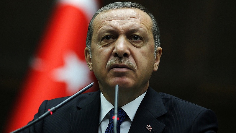 Elnöki rendszert szeretne a török államfő