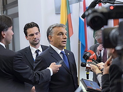 Megszólalt Orbán - ezért szavazott Juncker ellen