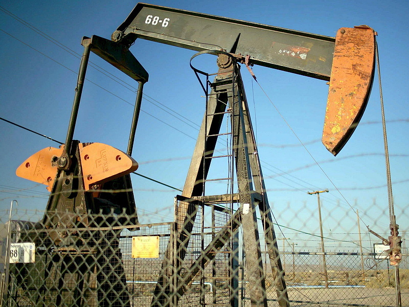 Kétéves mélypontjára esett az olaj ára