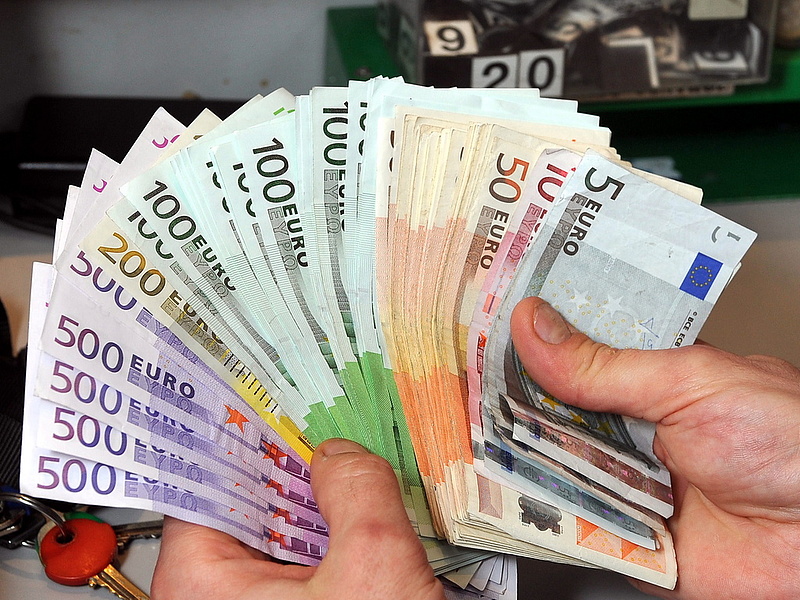 Magyar pénzhamisítók buktak le