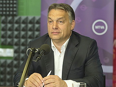 Orbán: az emberek nem elégedettek velünk