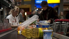 Csehország helyi termékkel harcol a kettős minőségű élelmiszerek ellen