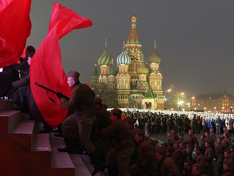 Egyre nagyobb a gond: óriásberuházásokról mond le Moszkva