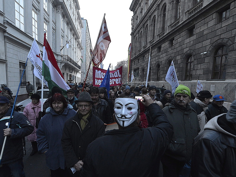 Ilyen volt a mai tüntetés Budapesten