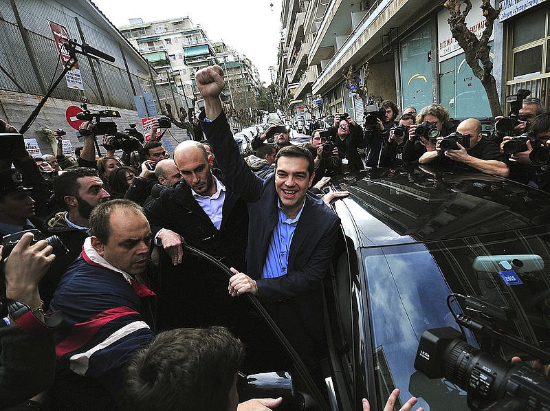 Ferde szemmel nézik az új görög kormányt