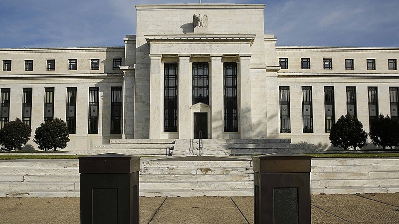 A Fed nem változtatott az irányadó kamaton 