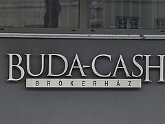 Önfeljelentés indította el a Buda-Cash botrányát