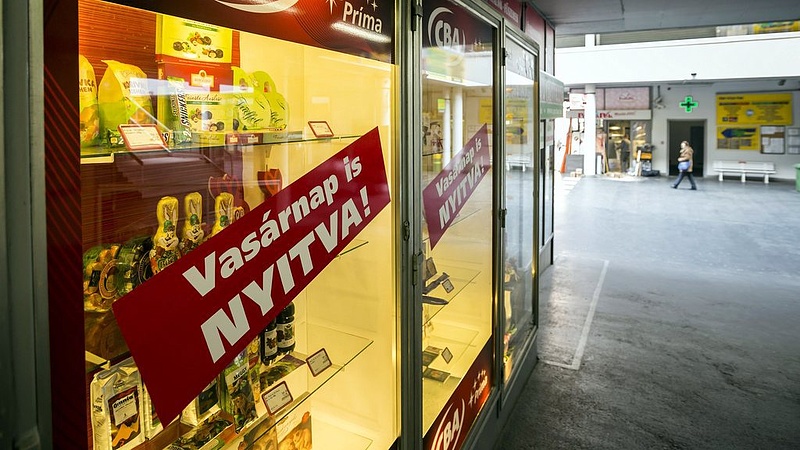 Visszatérhet a vasárnapi boltzár Magyarországon - íme, az első reakciók