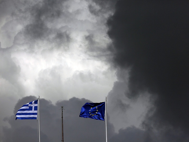 Ismét tagadják a görögök az államcsődöt
