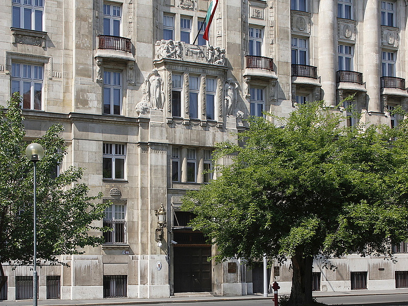 Ismét a Nemzetközi Beruházási Bank teljes jogú tagja Magyarország