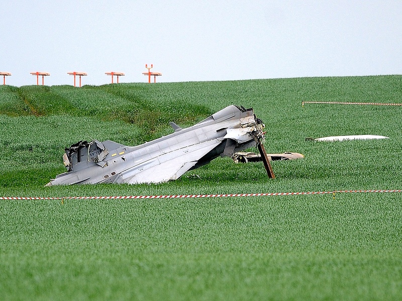 Nem műszaki hiba okozta a magyar vadászgép balesetét