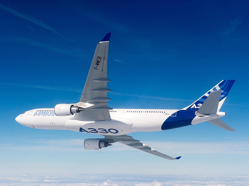 Kína 18 milliárd dollárért vásárol Airbus repülőgépeket