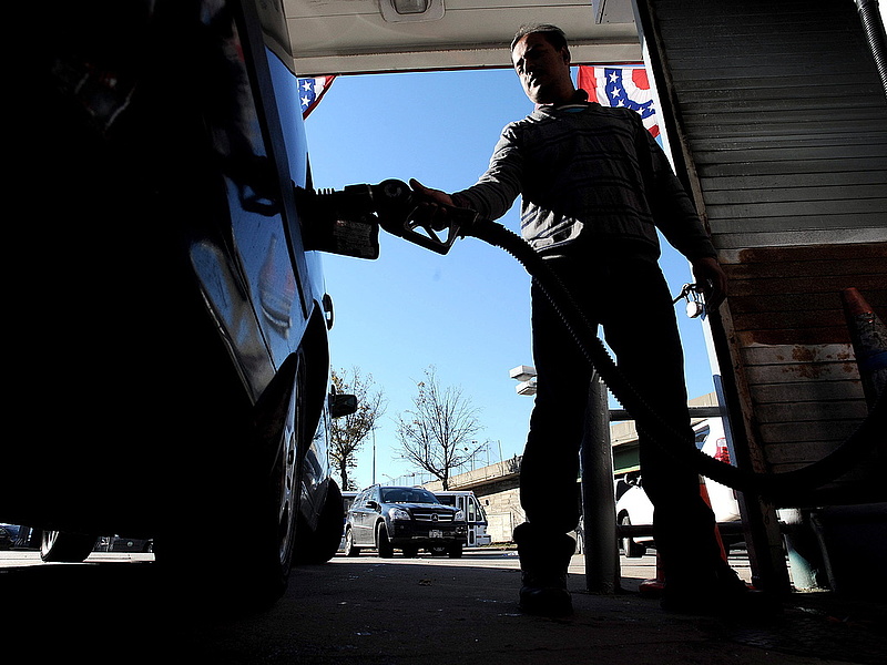 Még olcsóbb lesz az üzemanyag?